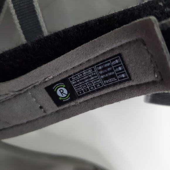 Women's TEVA Verra Sandal Black Gray Adjustable Straps Size 9 1006263 - Picture 4 of 8